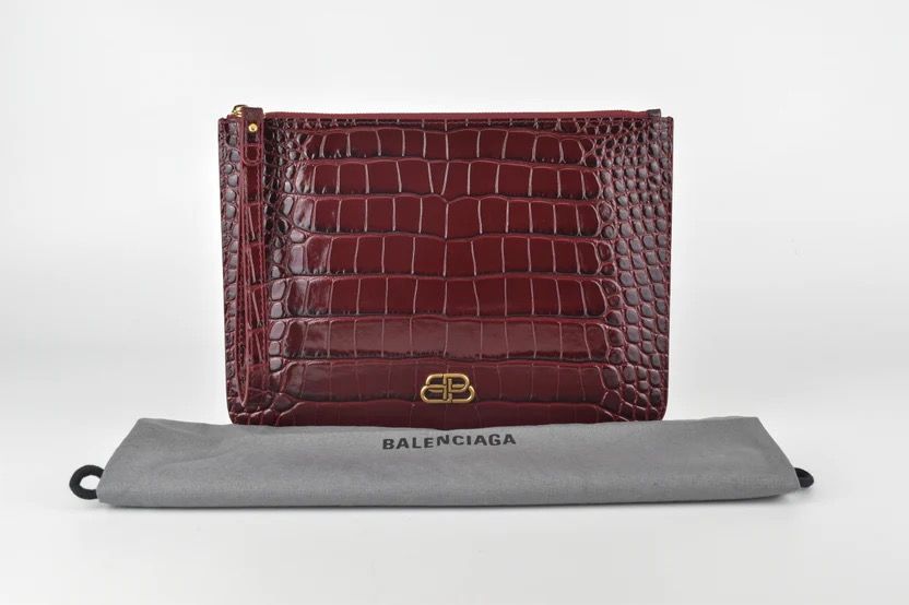 Maroon balenciaga store