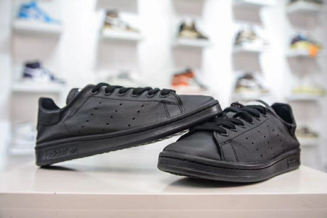 stan smith balenciaga