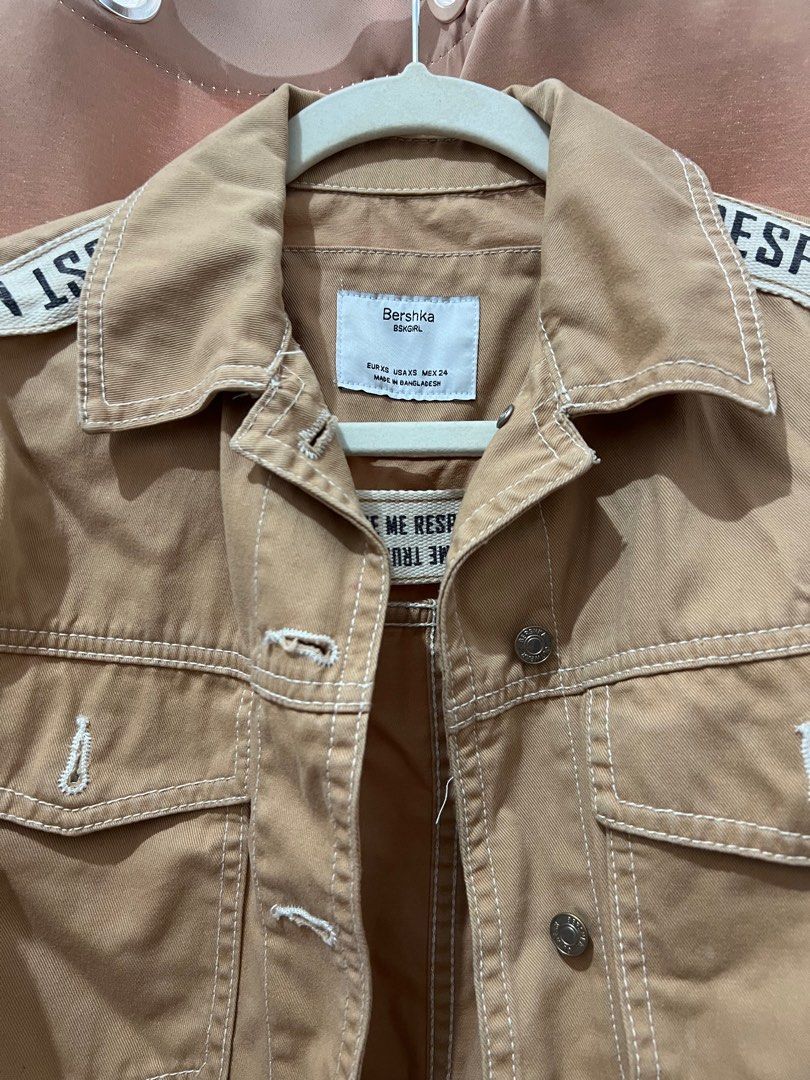Bershka Jacket (Category: Coats, Jackets and Outerwear) located in Manila. Submitted by blakeco (Listing ID 1251817594, Image 2). Description: Bershka Jacket - Fits small to med - PHP 550 .