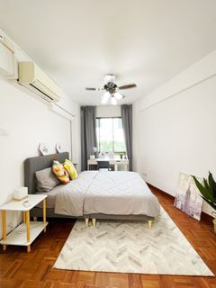 Master bedroom,common room for rent Orchid Park Condominium
