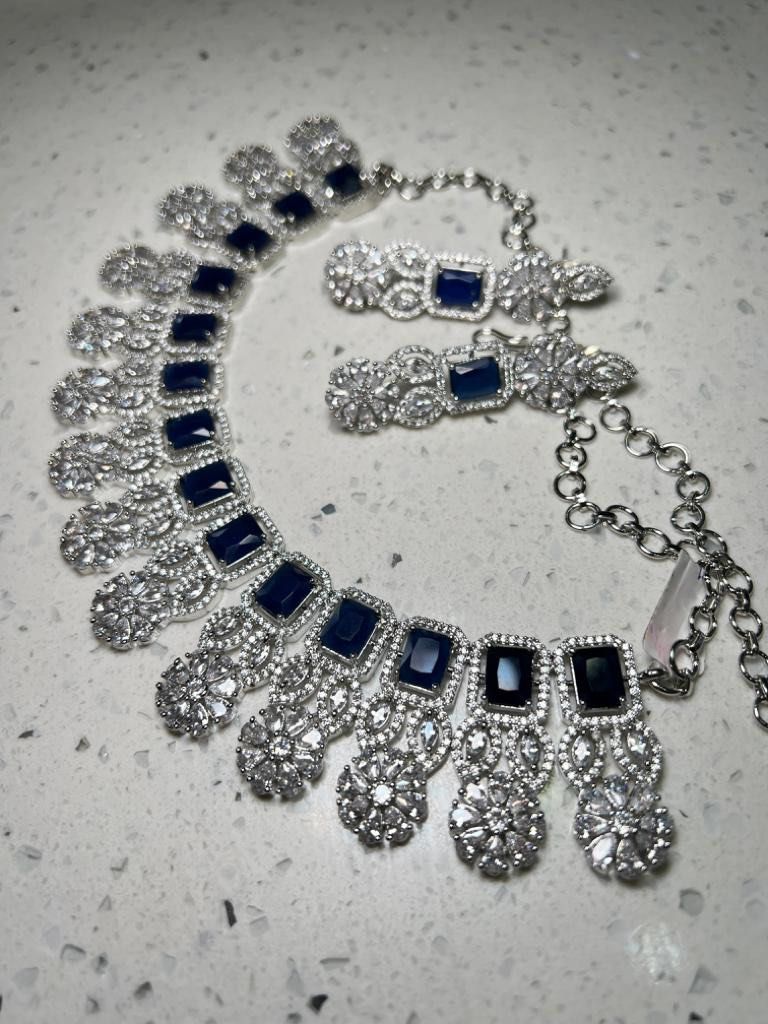 Gemstone necklace clearance set