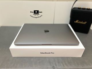-BRANDNEW CONDITION- MACBOOK Pro M2 Chip 8gb Ram 256gb SSD Complete With Box and Receipt