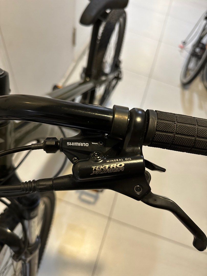 Cannondale Catalyst 2 Mountain Bike, Sports Equipment, Bicycles & Parts