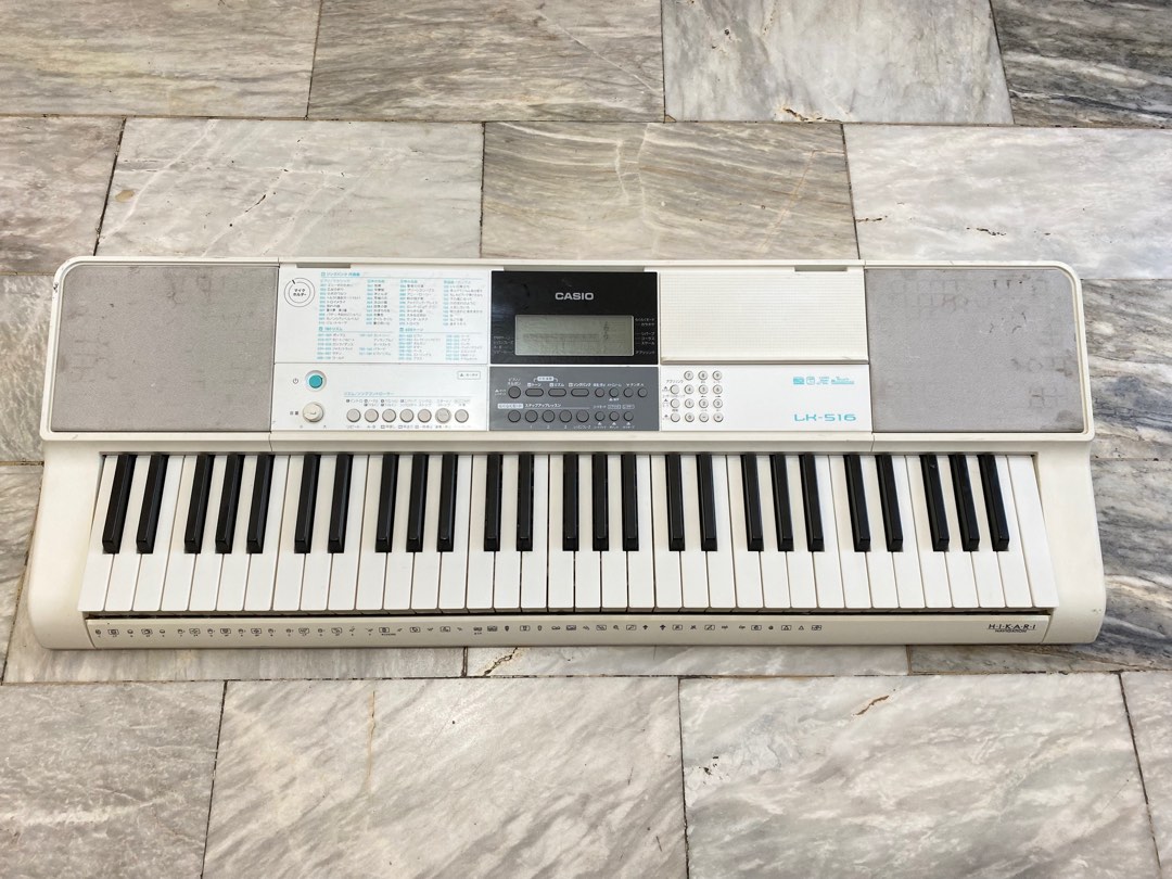 Casio Lk 516 piano keyboard, Hobbies & Toys, Music & Media
