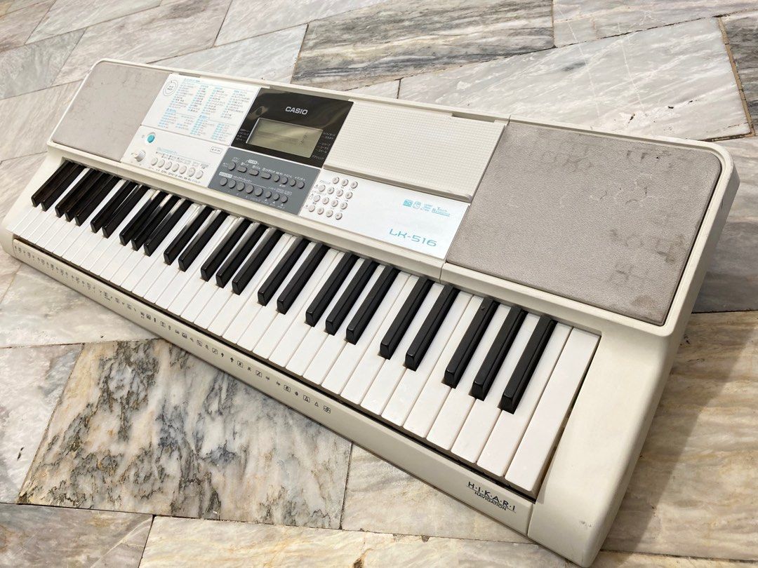 Casio Lk  piano keyboard, Hobbies & Toys, Music & Media