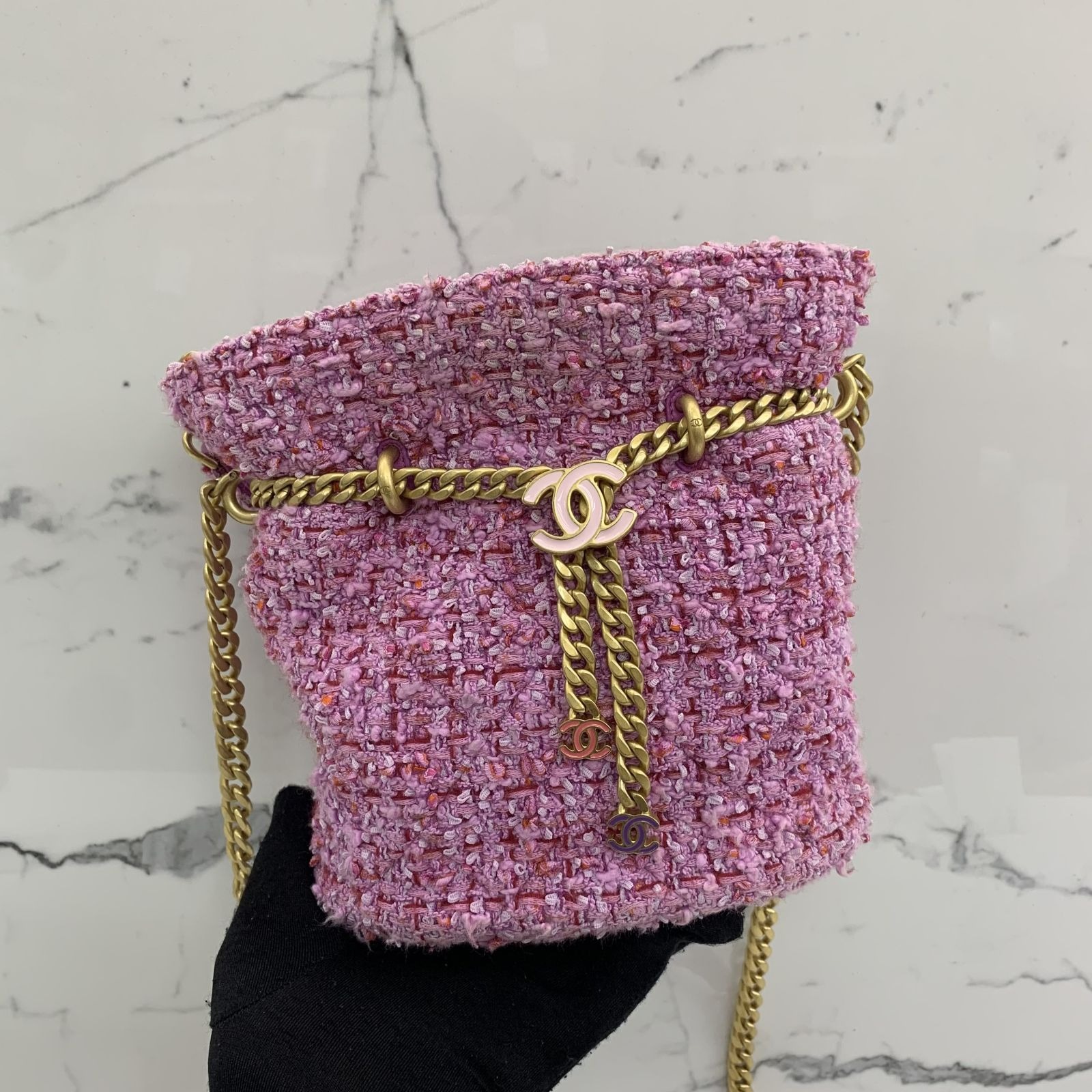 Chanel Pink Mini Square Patent Leather Classic Flap Bag ○ Labellov ○ Buy  and Sell Authentic Luxury