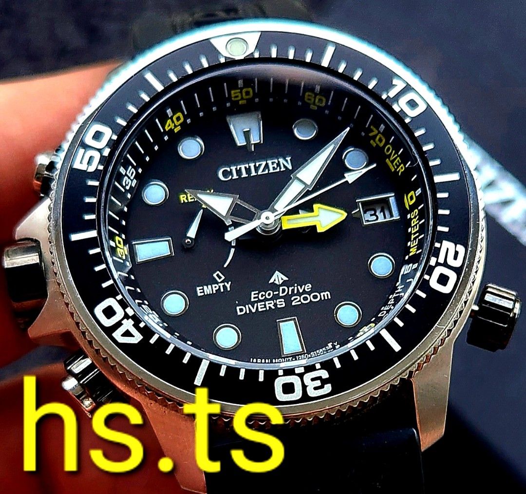 Citizen aqualand black top