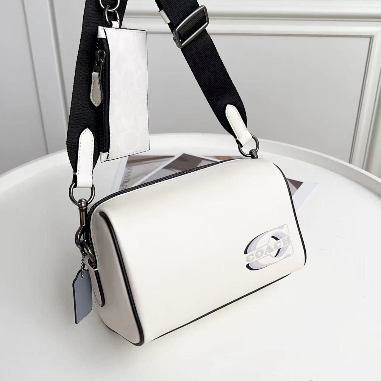 COACH CJ675 Orange CJ818 White Axel 2 in 1 Messenger Bag Men s and Women s Bags A small and versatile messenger bag in summer 21 11.5 10cm