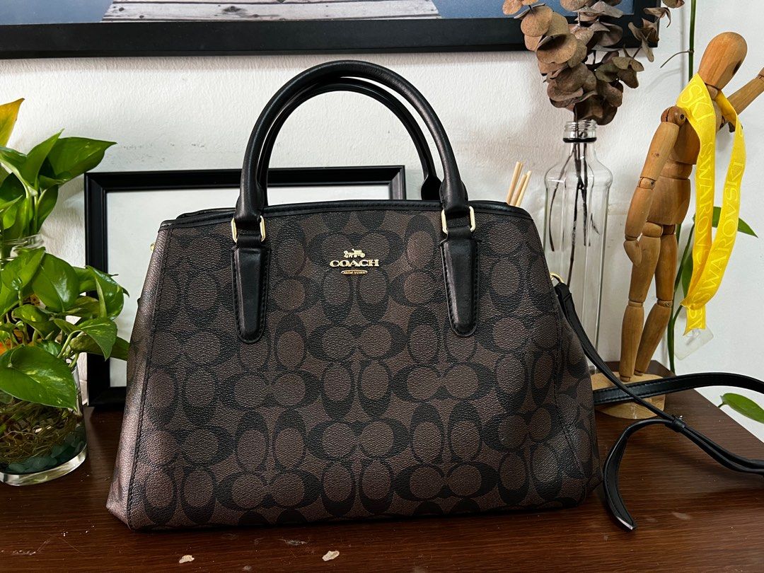 Coach hotsell margot carryall