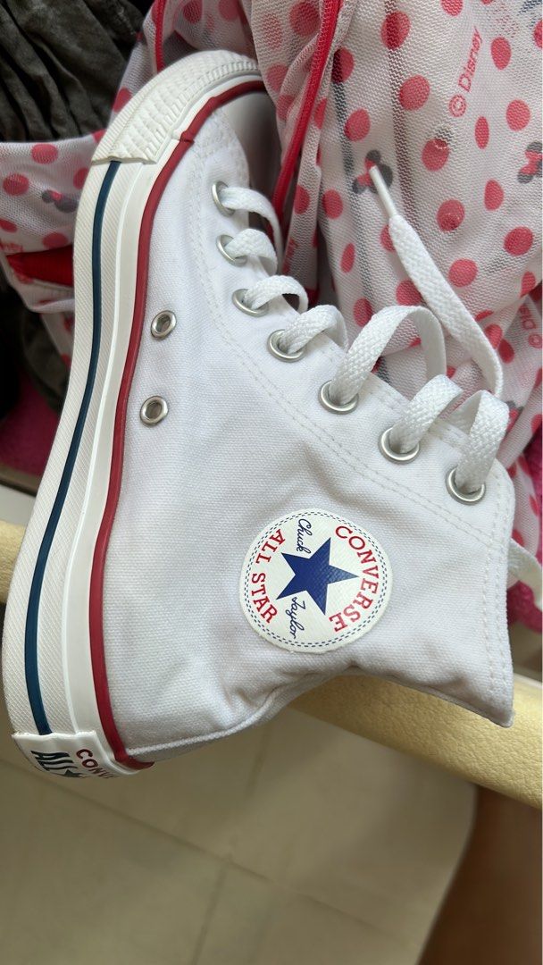 White high top clearance converse size 5