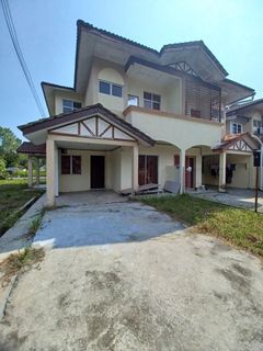 CORNER LOT Double Storey  Alam Perdana Puncak Alam