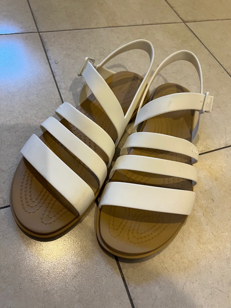 Crocs Sandals White (Waterproof!), Women's Fashion, Footwear, Sandals