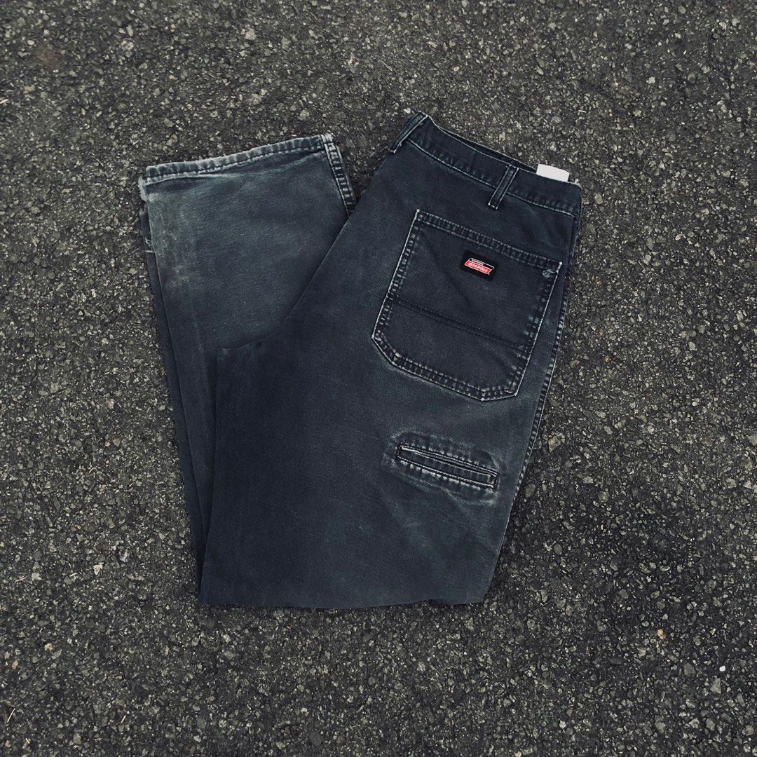 DICKIES RELAX FIT DUNGAREE JEANS Fesyen Pria Pakaian Bawahan