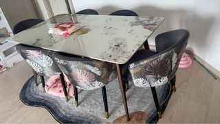 （分類：）位於 。 由 vincent_sin 提交（商品編號 1251766285，圖片 1）。簡介： 。