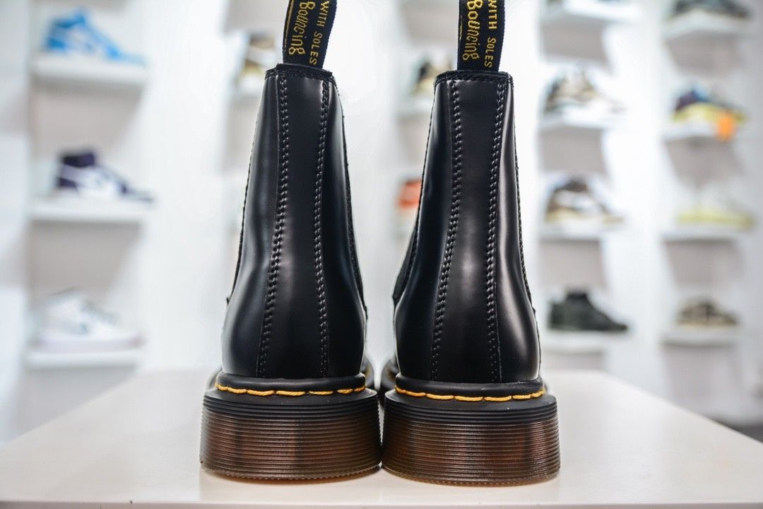 Dr martens womens chelsea boots sale on sale