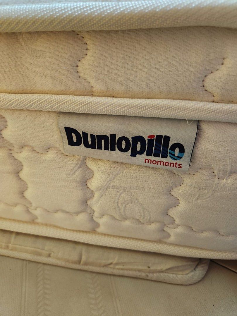 Dunlopillo King size mattress, Furniture & Home Living, Furniture, Bed