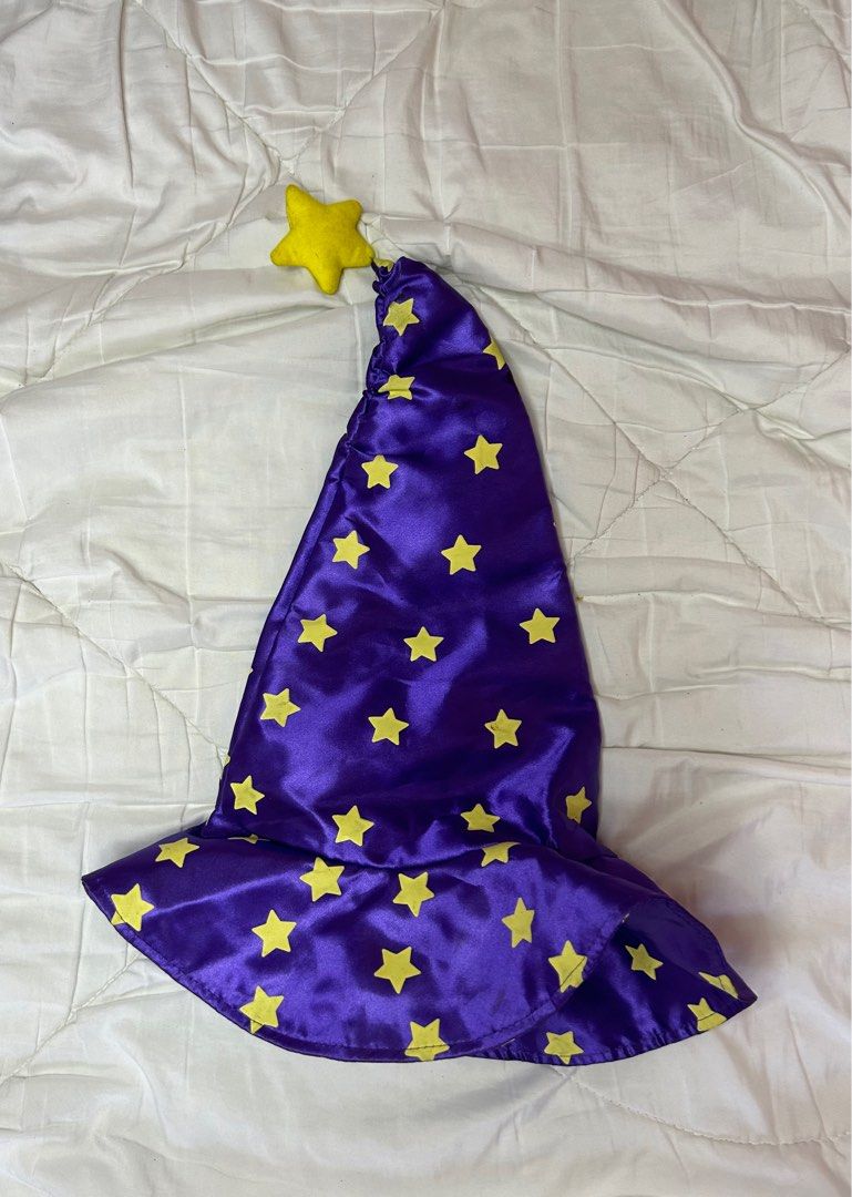 Enchanted Kingdom Wizard Hat (Category: Caps & Hats) located in Las Pinas. Submitted by prelovedcloset.b (Listing ID 1251737129, Image 1). Description: Never used Good for costume 📍Las Pinas.