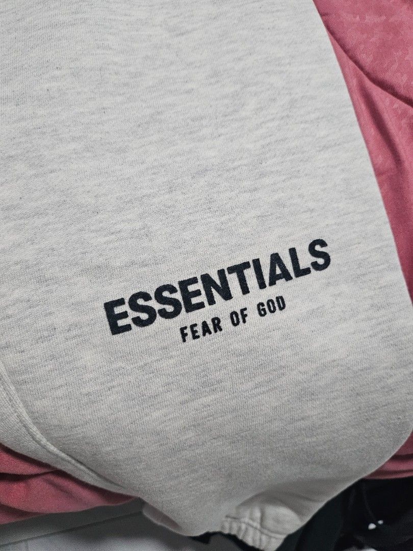 Fear of God Essentials Sweatpants (SS22) Light Oatmeal