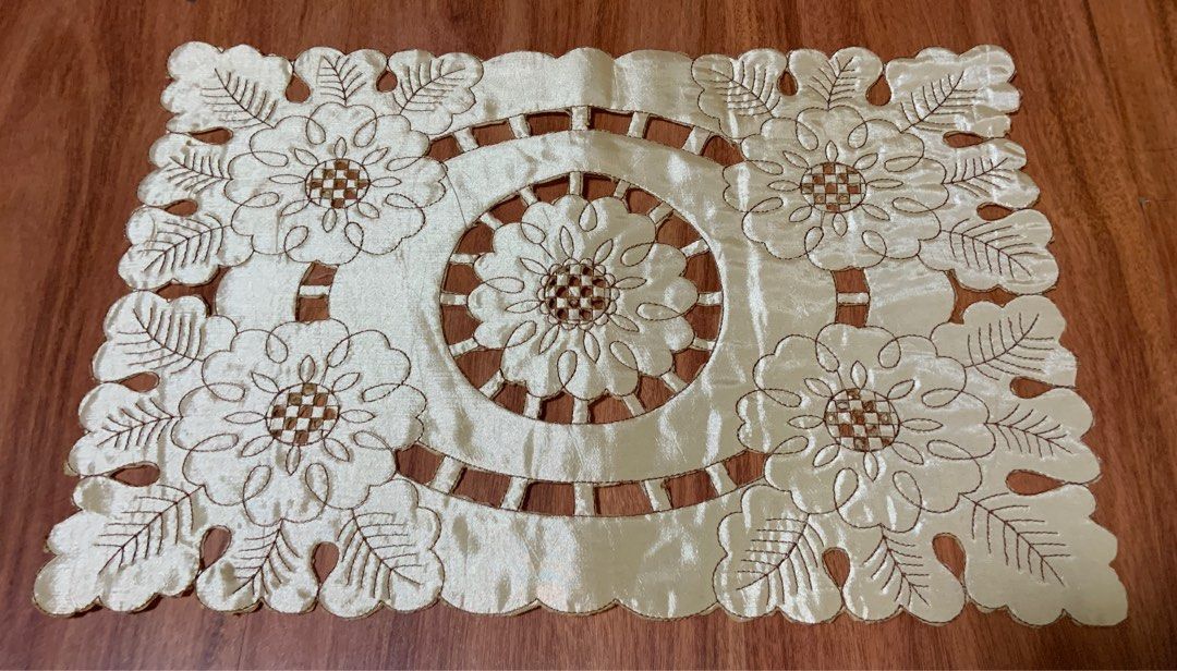 Floral Gold Table Runner and Placemat Set, Furniture & Home Living
