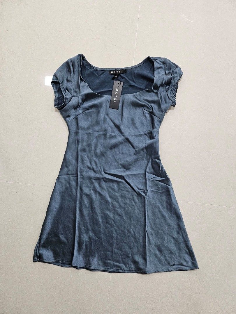 motel rocks vasilia mini dress, Women's Fashion, Dresses & Sets, Dresses on  Carousell