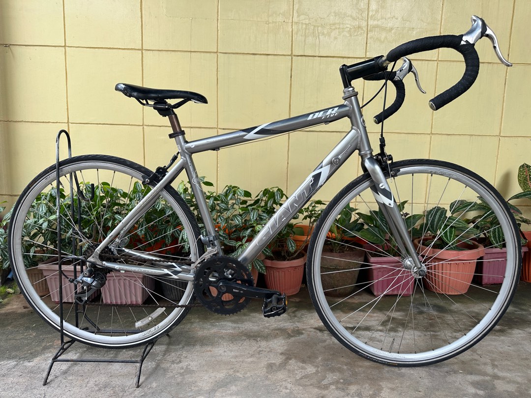 Giant ocr deals compact road