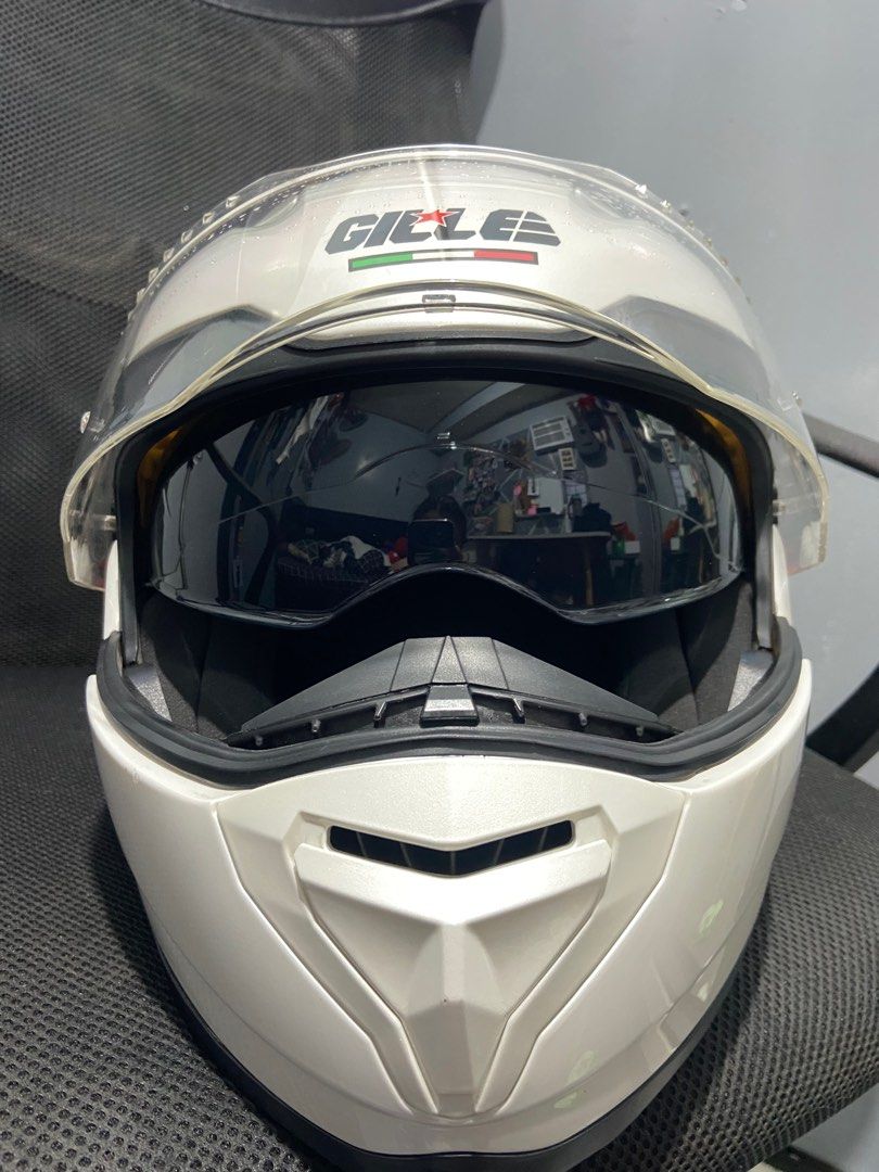 Gille helmet, Motorbikes, Motorbike Parts & Accessories, Helmets and