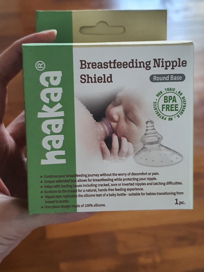 https://media.karousell.com/media/photos/products/2023/8/29/haakaa_breastfeeding_nipple_sh_1693287503_7955dcc5.jpg