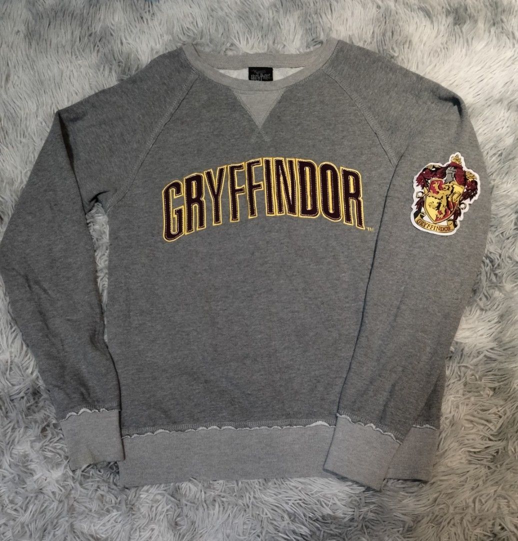 Universal online gryffindor sweatshirt
