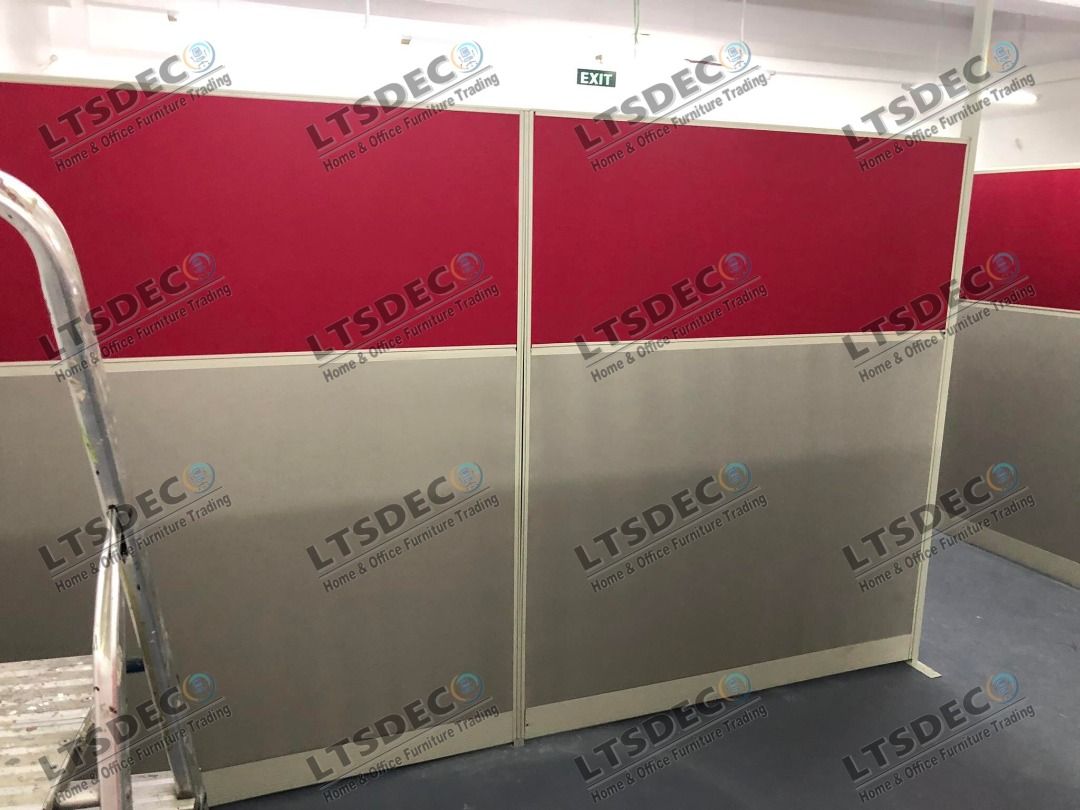 HIGH PANEL DIVIDER OFFICE PARTITION FURNITURES on Carousell