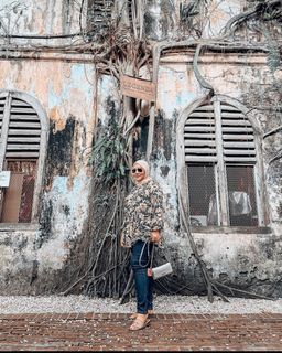 (Category: ) located in . Submitted by msayraa (Listing ID 1251791133, Image 1). Description: .