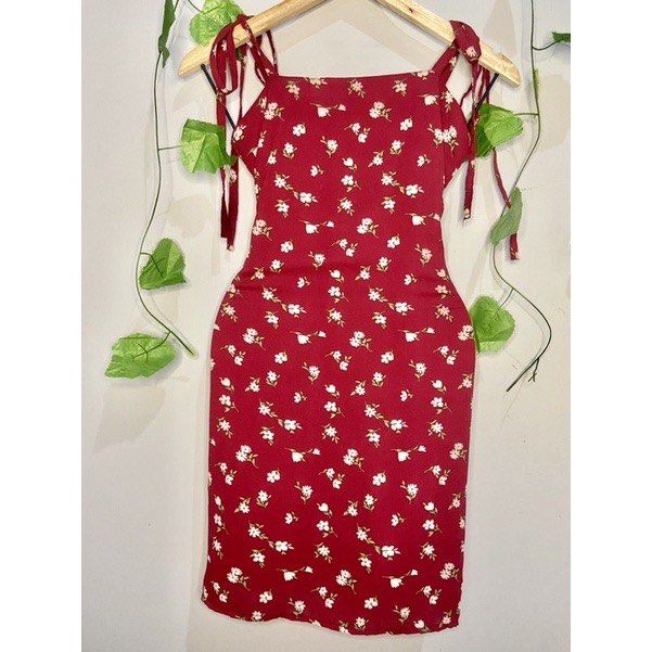 HTP Self-tie Sleeves Red Formal & Casual Dress #inner #denim jacket #tie  #floral #red #ootd #mall, Women's Fashion, Dresses & Sets, Dresses on  Carousell