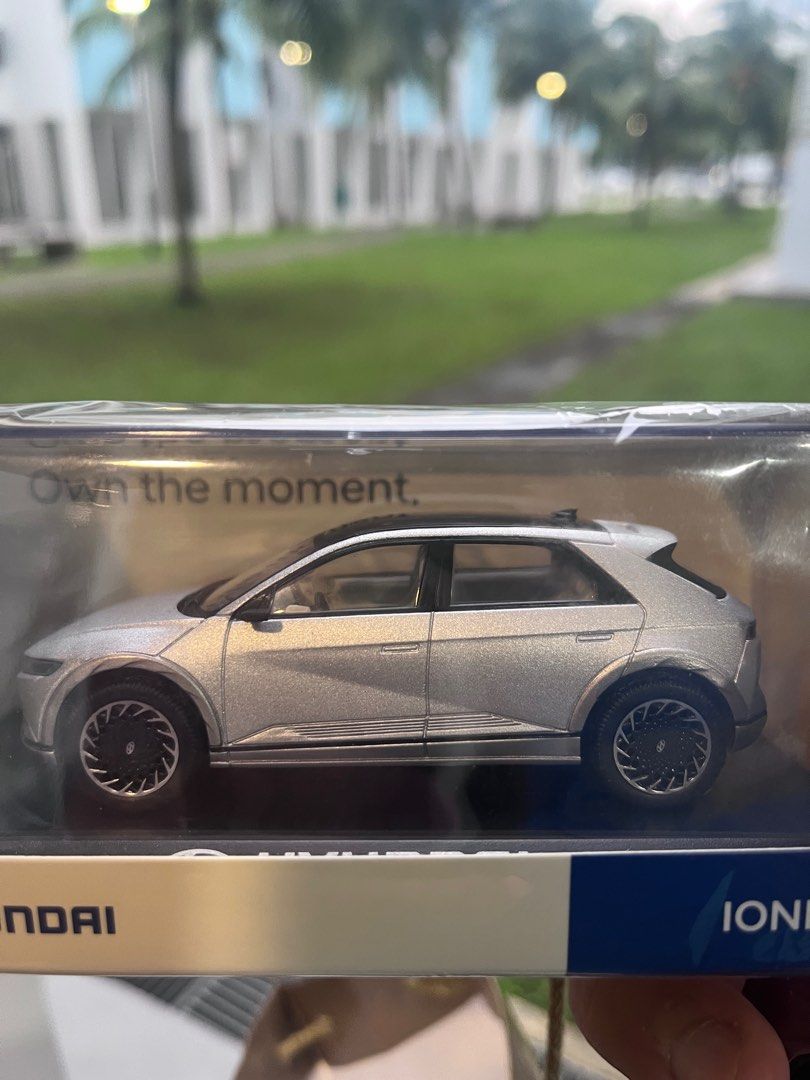 ヒョンデ IONIQ5 1/43 ミニカー 白 アイオニック5 Hyundai