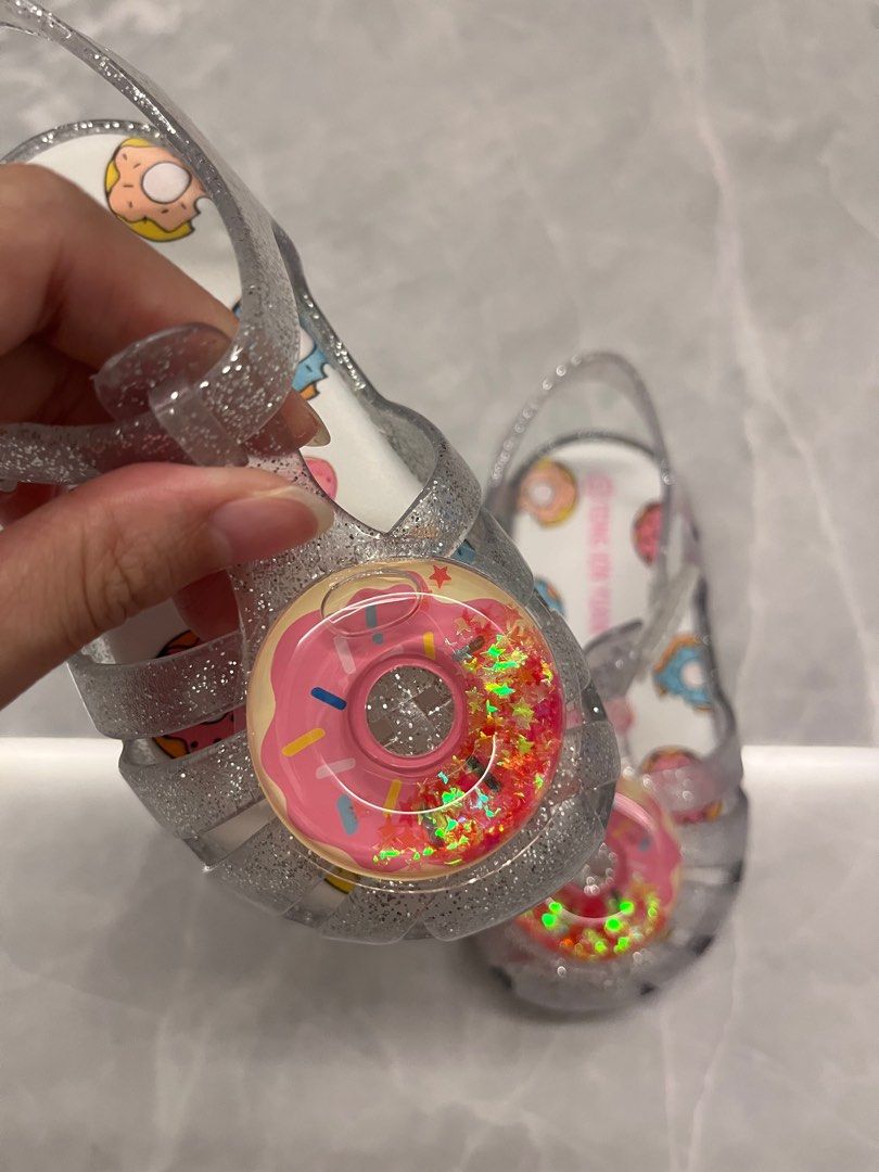 Children's place jelly sandals sales