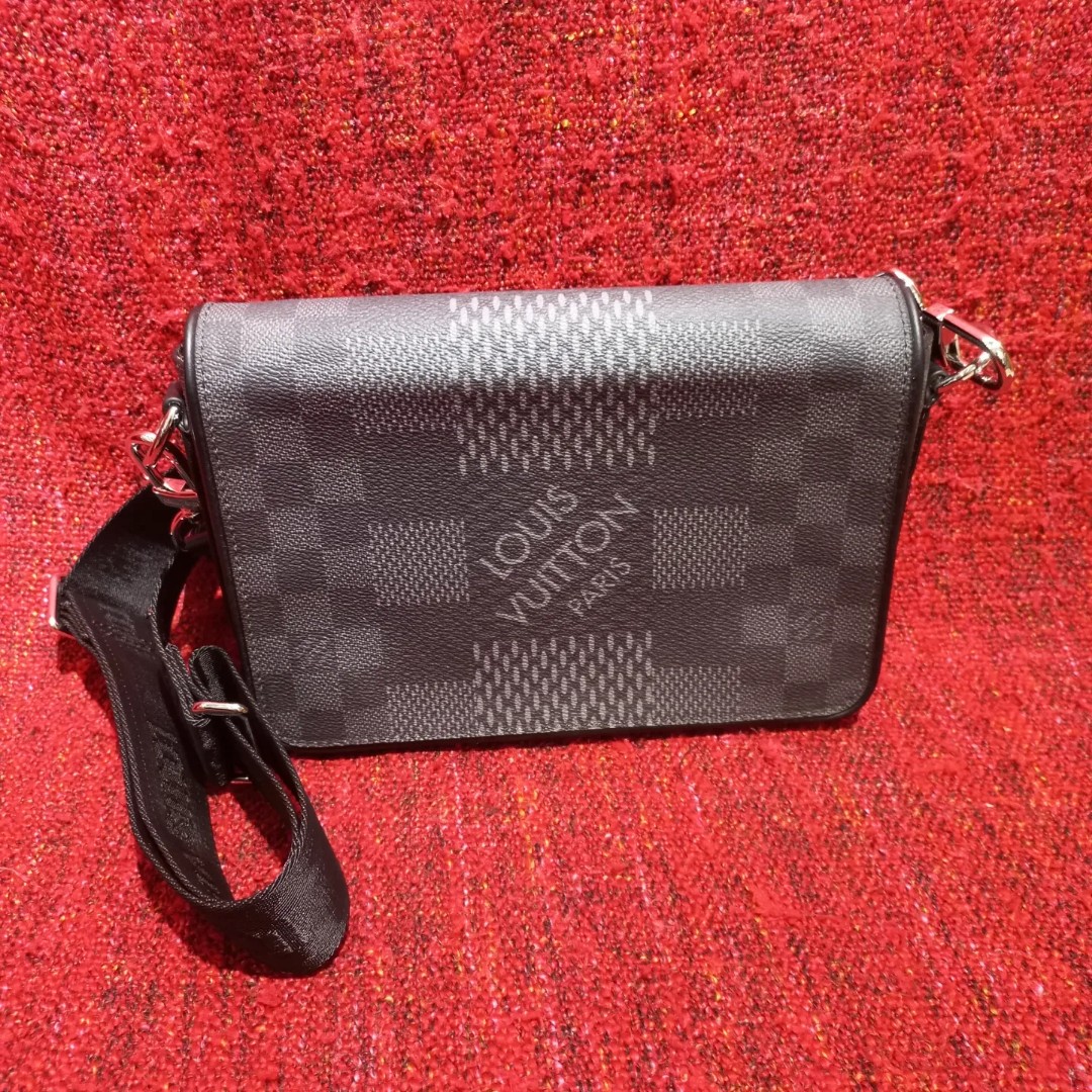 MURAH Tas Pinggang LV WAISTBAG Louis Vuitton Batam Import Murah TERLARIS