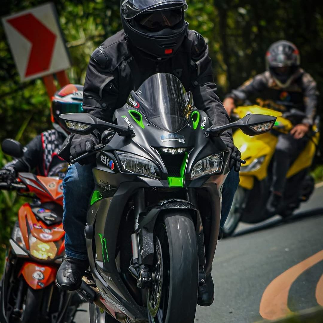 KAWASAKI ZX10R SE 2018 3600 Km Motorbikes Motorbikes for Sale