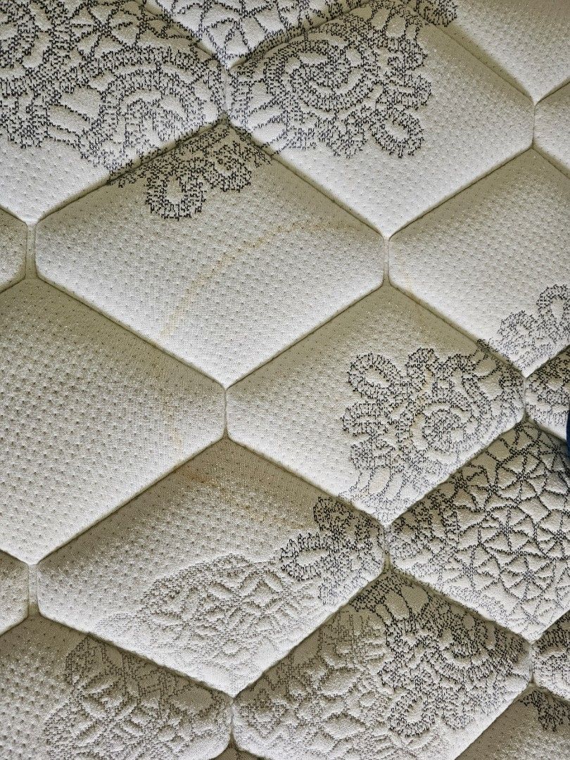 Conforma duo plush mattress cheap