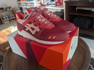 (Category: ) located in . Submitted by shoegame_weak (Listing ID 1251744391, Image 1). Description: .