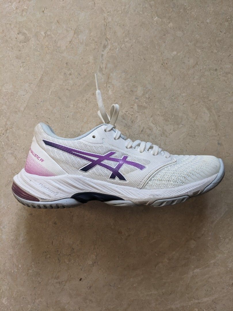 Girl asics sales