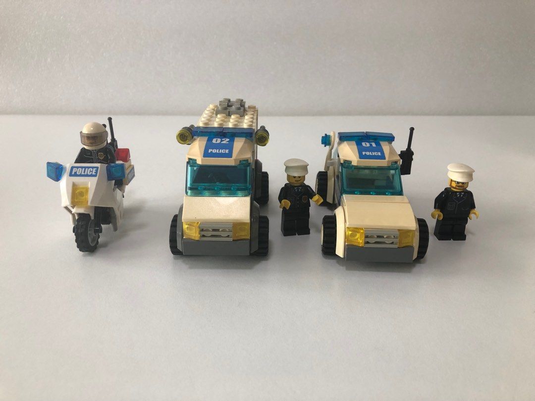 LEGO 7744 Police Headquarters 7743 Police Command Center 7741