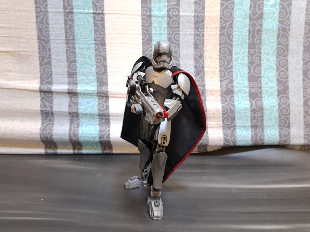 Lego captain phasma 75118 cheap