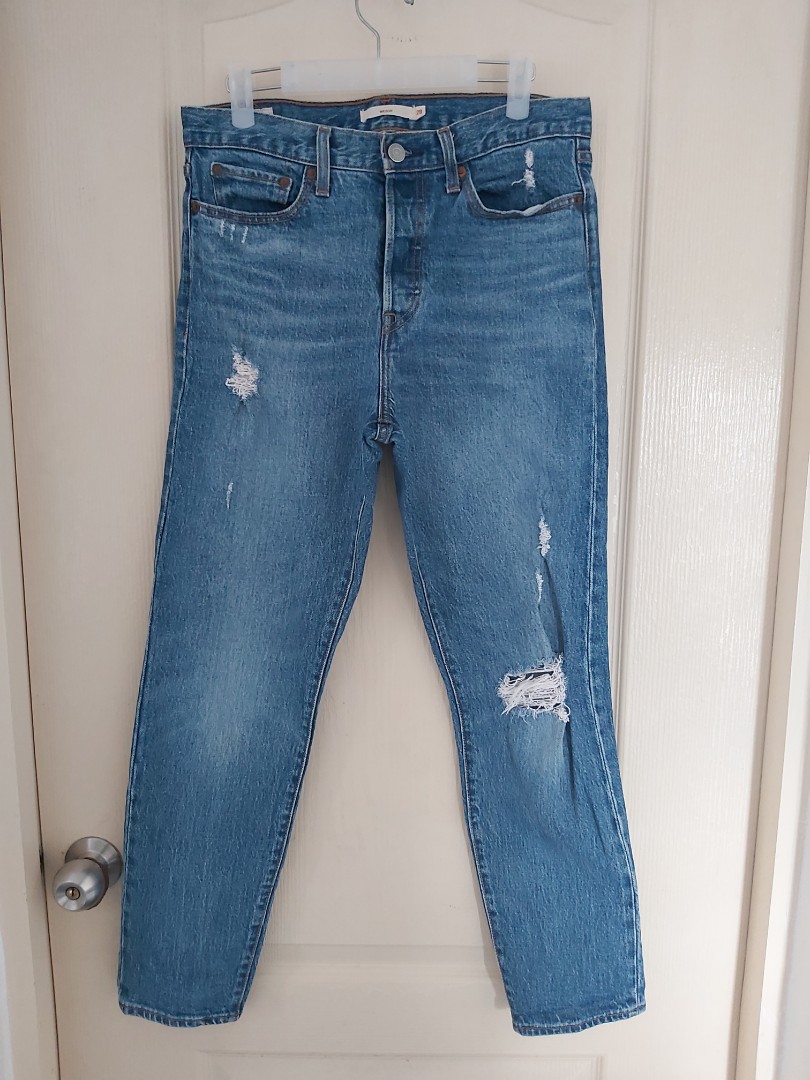 Levis Wedgie, Women's Fashion, Bottoms, Jeans on Carousell