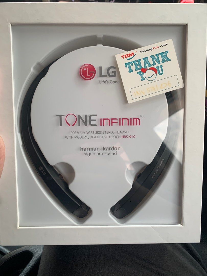 LG HBS 910 Audio Earphones on Carousell