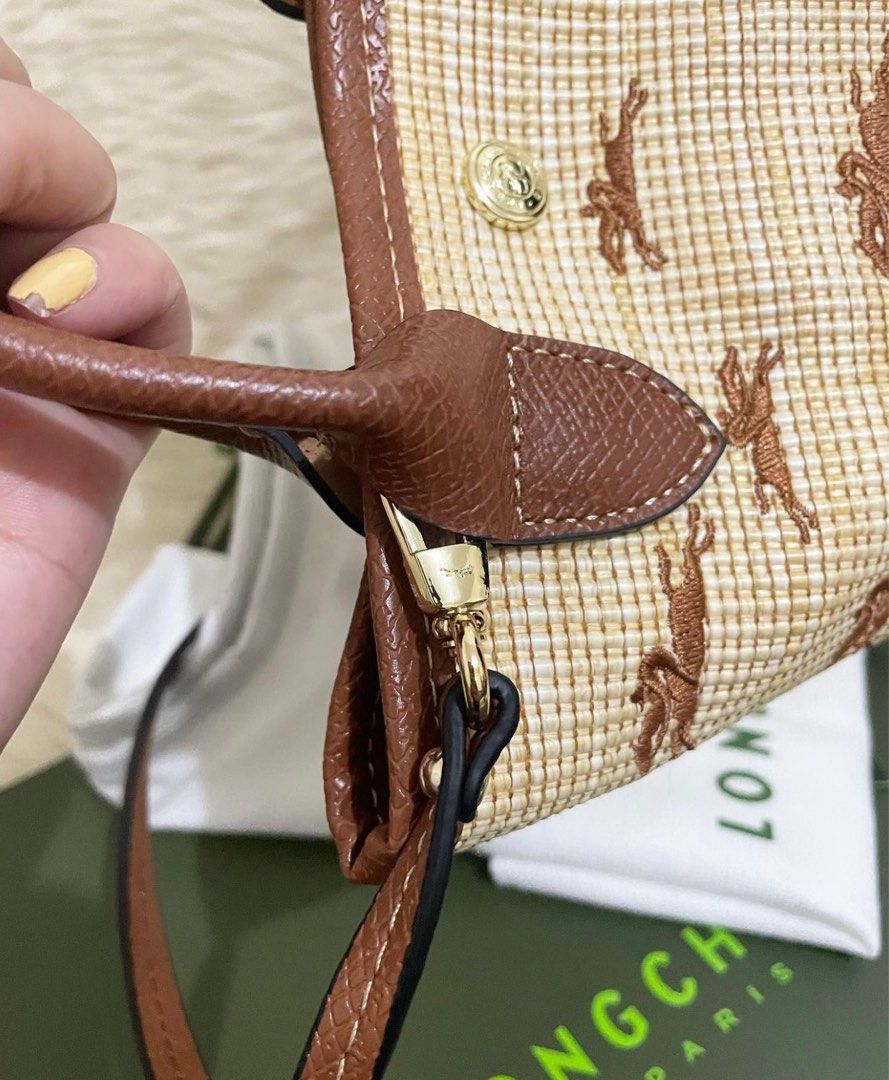 [FOR PRE ORDER] Longchamp Le Panier XS (Category: Luxury Bags & Wallets) located in Quezon City. Submitted by rubytantrums (Listing ID 1251601777, Image 3). Description: Authentic LC Complete inclusions Sold out na feb stocks. Next availability is by April. Can ask na to pre order para we can secure item. .