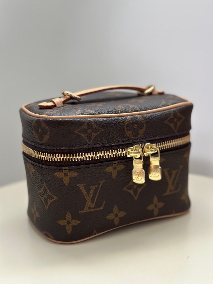 Louis Vuitton LV Nice Nano D-ring, Women's Fashion, Jewelry & Organisers,  Accessory holder, box & organisers on Carousell