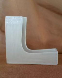 L-shaped White Stoneware Ikebana Vase