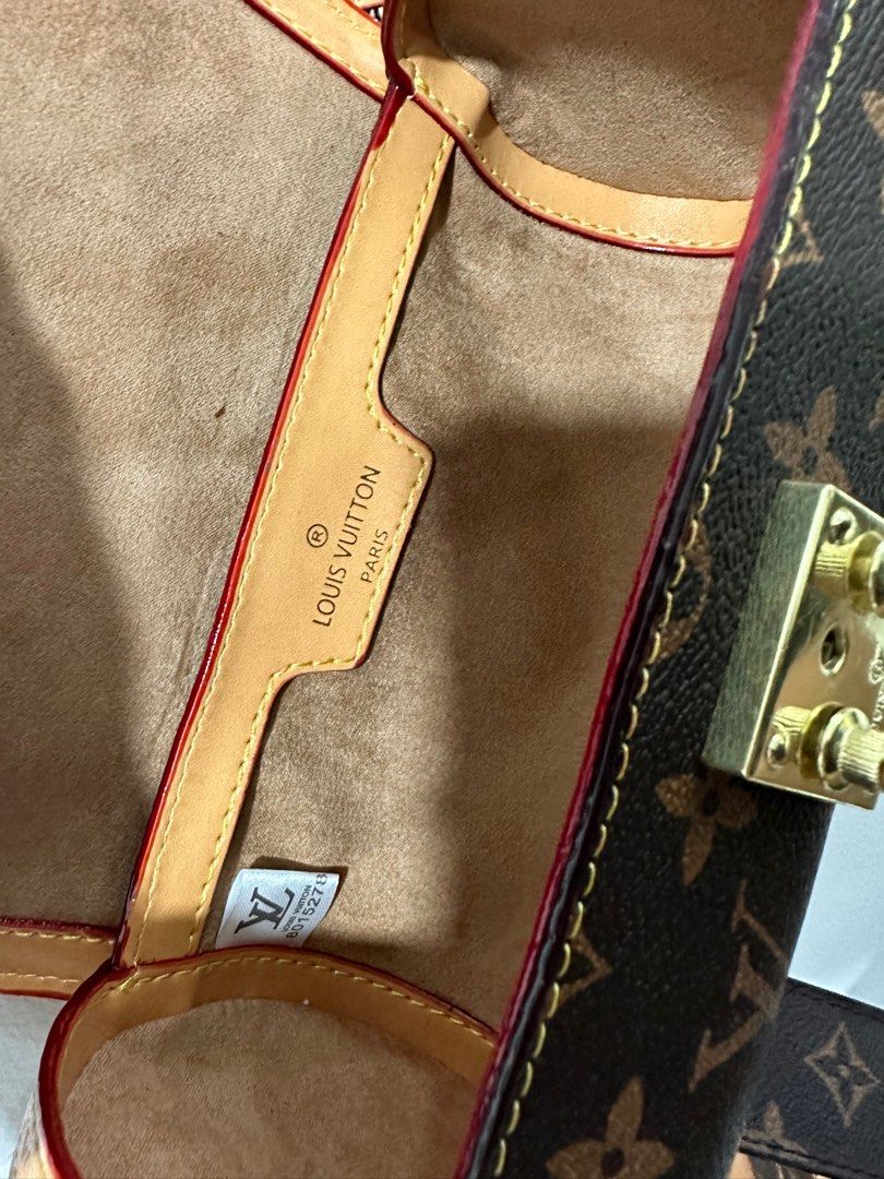 Brand new LV bag with two different zips and scratches? : r/Louisvuitton