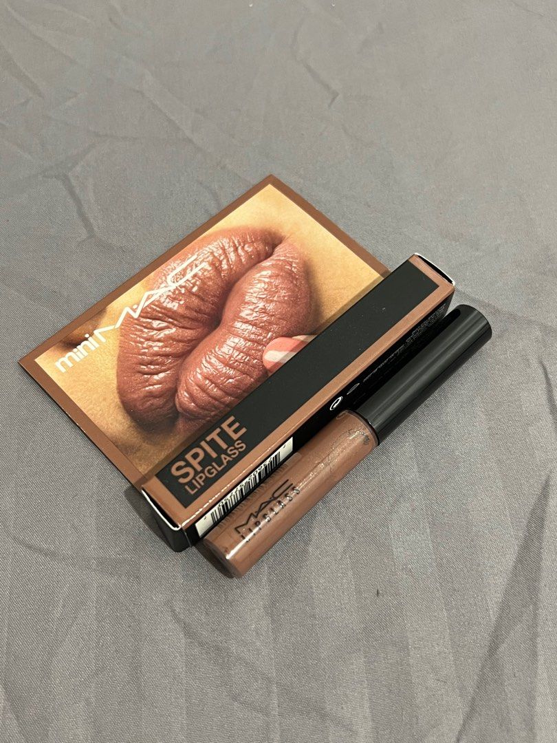 MAC Lipgloss (Category: Makeup) located in Manila. Submitted by blakeco (Listing ID 1251818357, Image 1). Description: MAC Spite Lipglass - 100% Authentic - Brand New - PHP 450 - Bought in Tokyo.