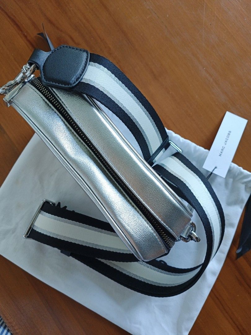 Marc jacobs clearance silver crossbody bag