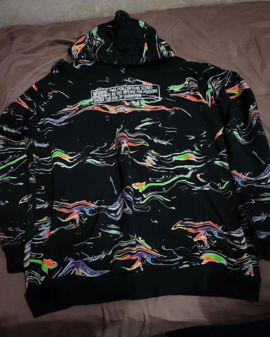 Marcelo burlon hoodie Men s Fashion Activewear on Carousell