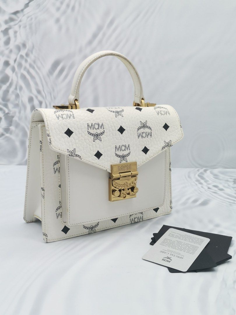 MCM PATRICIA IN STUDDED OUTLINE VISETOS IN WHITE COLOR
